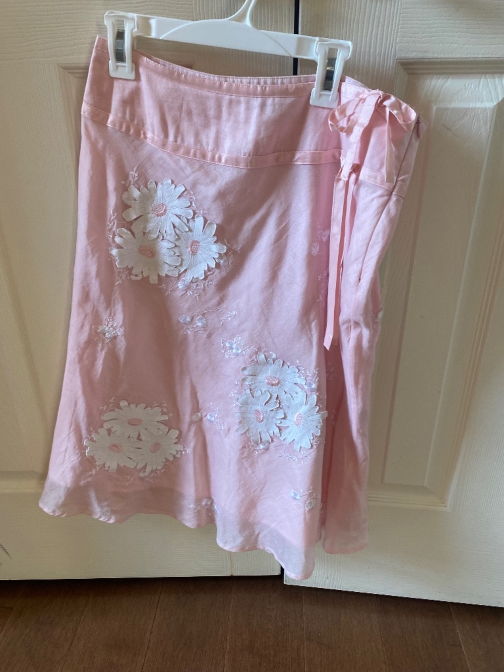 Midi pink skirt